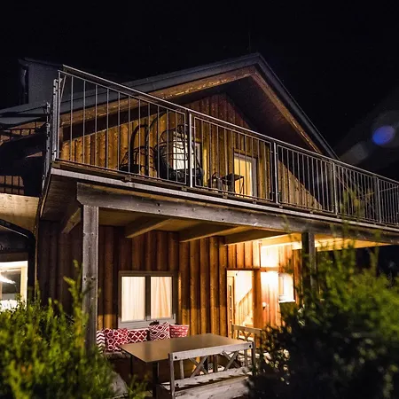 Almblick Chalet